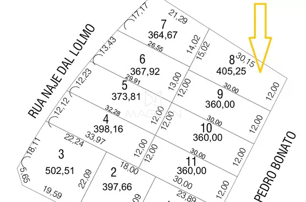 Terreno com dois projetos aprovados ! 