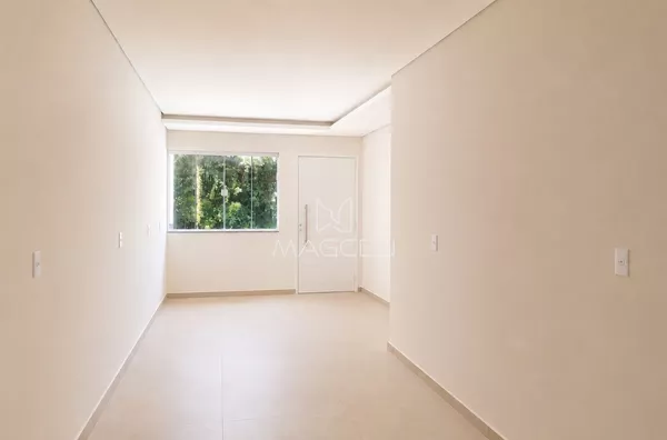 Casas de mesma planta com fácil acesso a UTFPR e com bastante sobra de lote 