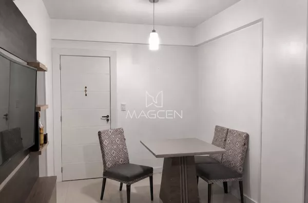 Apartamento com possibilidade de pegar outro imóvel no negócio 