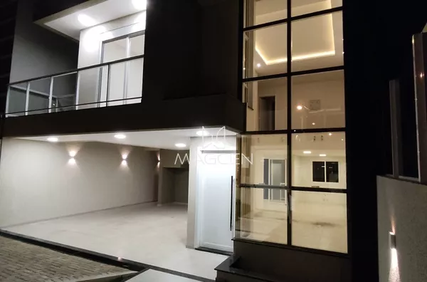 Sobrado  de alto padrão perto do Shopping 