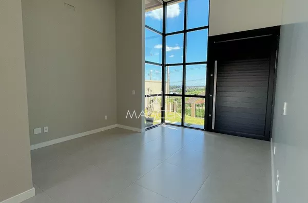 Casa de alto padrão perto do Shopping PB