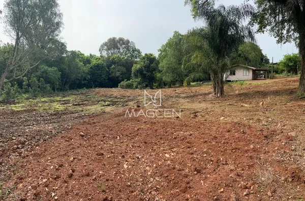 CHÁCARA COM MATRÍCULA INDIVIDUAL DENTRO DA CIDADE 