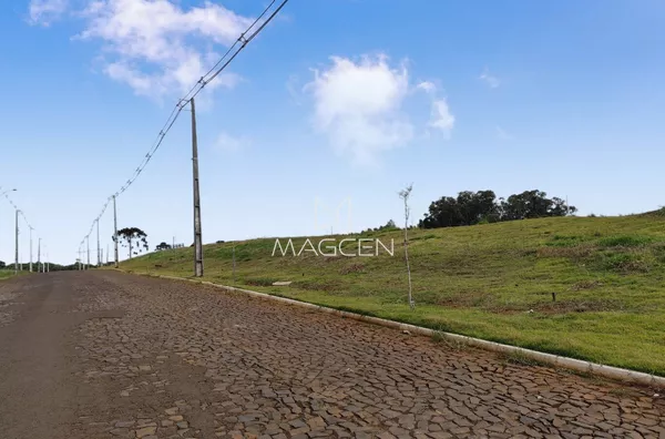 Dois lotes lado a lado no loteamento Jardim das Orquídeas 