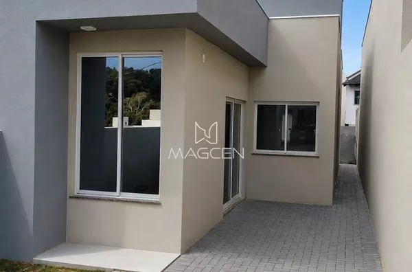Casas para venda com dois quartos e sobra de lote 