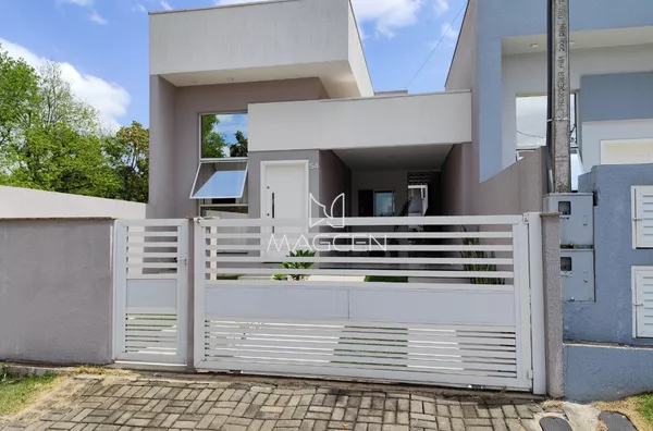 Casa mobiliada semi nova com sobra de lote 