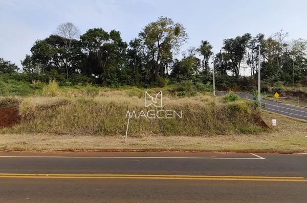 Terreno com possibilidade de construir 2 sobrados 