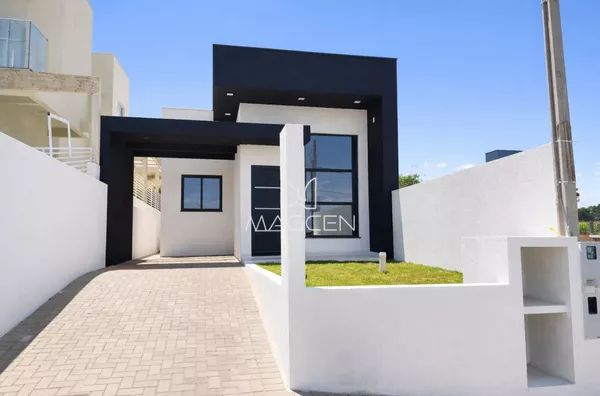 Casa com ótimo acabamento 