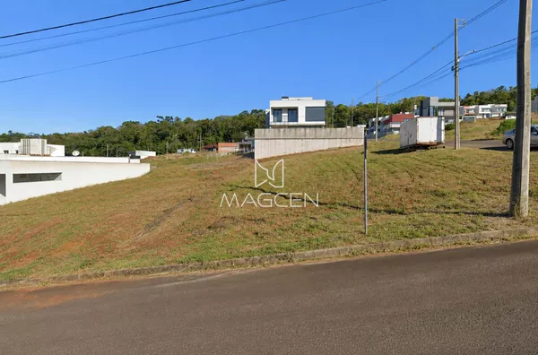 Terreno grande no Bairro São Francisco