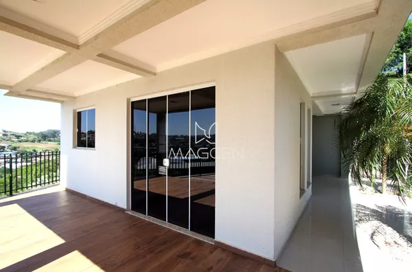 Tríplex com salão de festas 