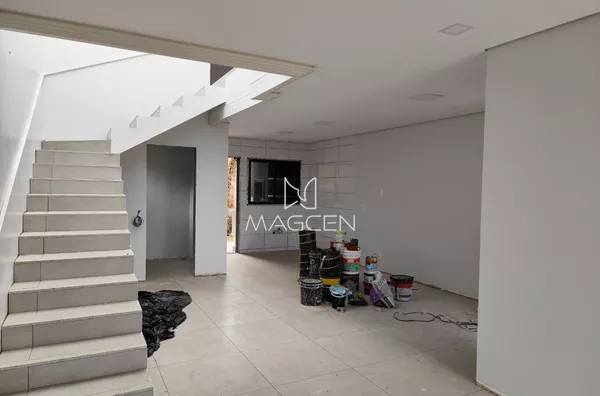 Sobrado com duas suítes para venda