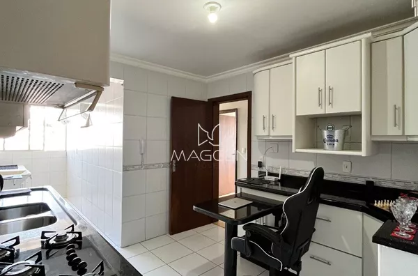 Apartamento à venda no Centro no Edifício José Antonio em Pato Branco