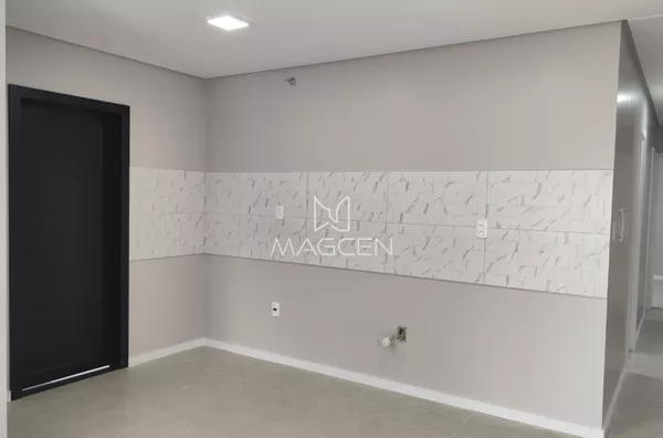 Casa ampla de dois quartos 