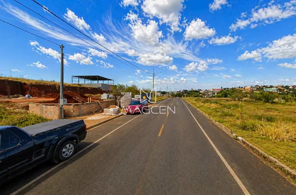 Terreno à venda no Loteamento ROTAVA 
