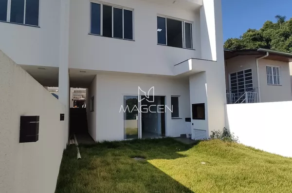 Triplex de alto padrão para venda 