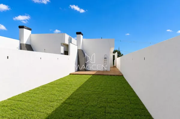 Casa com muita sobra de lote e área de festas - Foto 4