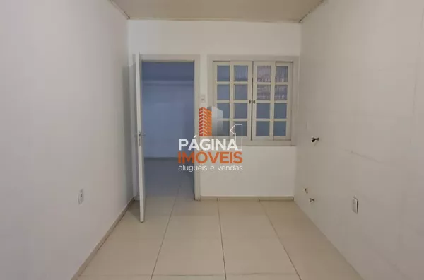 Página 1 Imóveis anuncia excelente casa térrea de 02 dormitórios reformada para aluguel, no bairro Fátima, em Canoas/RS. - Foto 11