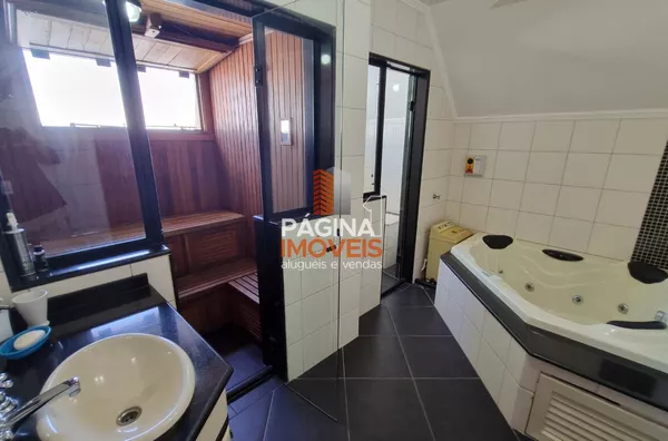 Banheiro 2º Piso com Sauna e Hidromassagem