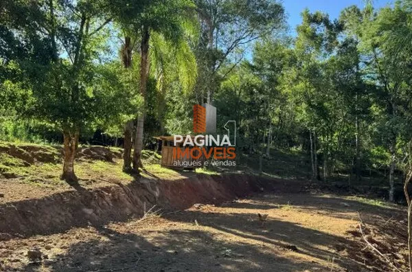 Página 1 Imóveis anuncia ótima opção de Sítio à Venda em Gramado - Foto 11