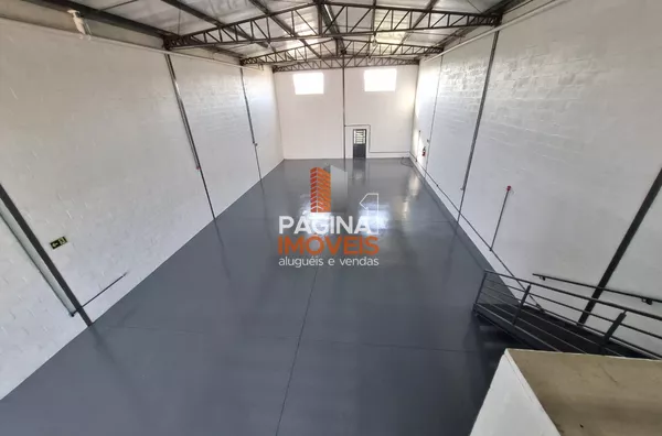 Página 1 Imóveis anuncia Galpão/Pavilhão/Depósito/Armazém reformado e com mezanino para aluguel no Fátima em Canoas/RS. - Foto 3