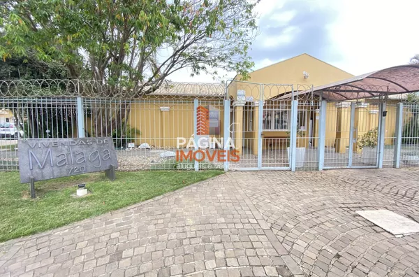 Página 1 Imóveis anuncia para venda excelente casa reformada com 3 dormitórios no "condomínio Vivendas de Málaga", bairro Rio Branco em Canoas/RS.