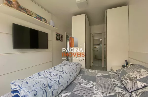 Quarto Casal