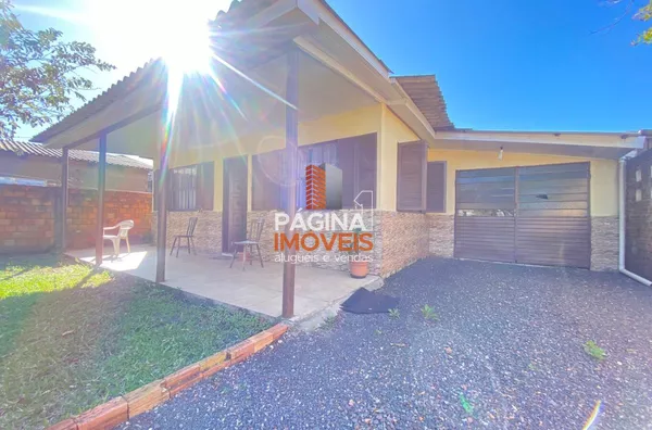 Área de lazer e garagem