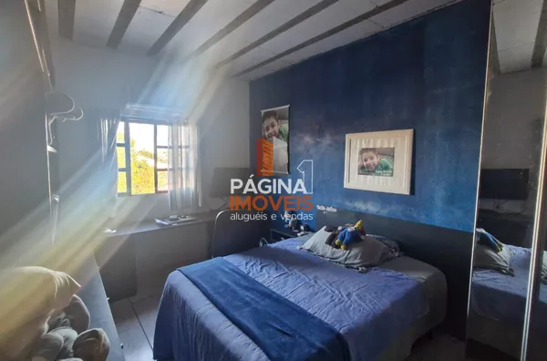 Página 1 Imóveis anuncia para venda uma excelente e encantadora casa de 02 dormitório, no bairro Harmonia em Canoas/RS.