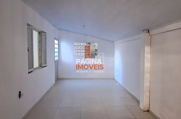 Página 1 Imóveis anuncia excelente casa térrea de 02 dormitórios reformada para aluguel, no bairro Fátima, em Canoas/RS. - Foto 14