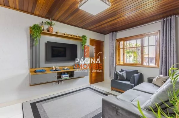 Casa para venda de 2 dormitórios com 2 vagas de garagem  no bairro Harmonia - Canoas.