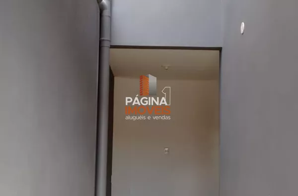Página 1 Imóveis anuncia Casa à Venda no bairro Niterói, Canoas
