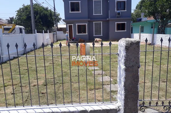 Página 1 Imóveis anuncia Casa à Venda no bairro Niterói, Canoas