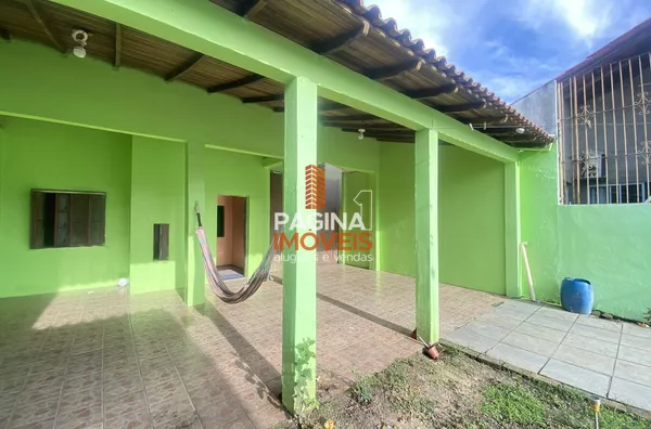 AREA  NA FRENTE
