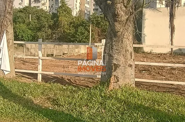 Página 1 Imóveis anuncia ótima opção de terreno à venda no centro de Canoas/RS.