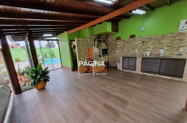 Página 1 Imóveis anuncia linda e aconchegante casa com piscina de 3 dormitórios no bairro São Luís em Canoas/RS. - Foto 6