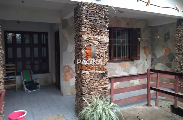 Página 1 Imóveis anuncia casa para venda, 03 dormitórios, sendo 01 suíte no bairro Marechal Rondon em Canoas/RS