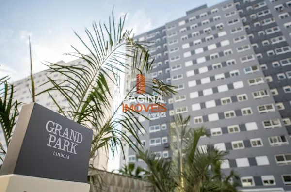 Página 1 Imóveis anuncia ótimo apartamento de 02 dormitórios, sendo 01 suíte, no "condomínio Grand Park Lindóia", no bairro São Sebastião, Porto Alegre/RS.