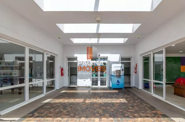 Página 1 Imóveis anuncia excelente apartamento mobiliado para aluguel e venda de 03 dormitórios, sendo 01 suíte, no Condomínio "Vida Viva Clube", no Marechal Rondon em Canoas/RS