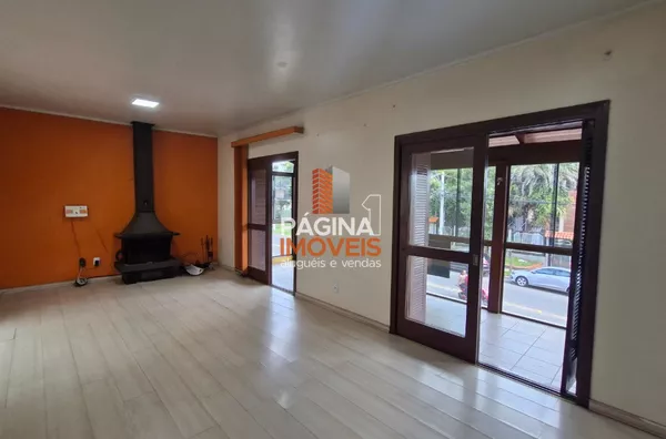 Página 1 Imóveis anuncia excelente "Casa Comercial/Residencial" com 03 dormitórios para aluguel, no Centro de Canoas/RS.