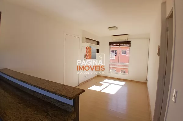 Venda apartamento 3 quartos, reformado, arejado, com área de serviço 