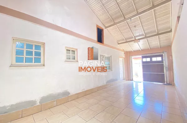 Pagina 1 Imóveis anuncia para venda ampla casa com 2 dormitórios no bairro Olaria em Canoas/RS. - Foto 3