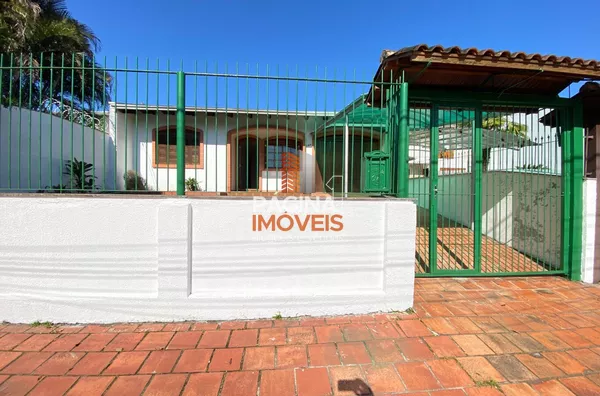 Página 1 Imóveis anuncia para Venda excelente casa térrea, com 03 dormitórios,  no bairro Nossa Senhora das Graças, em Canoas/RS.