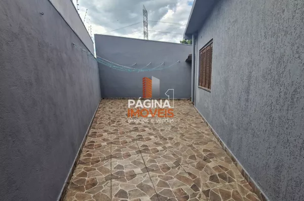 Área dos fundos do imóvel