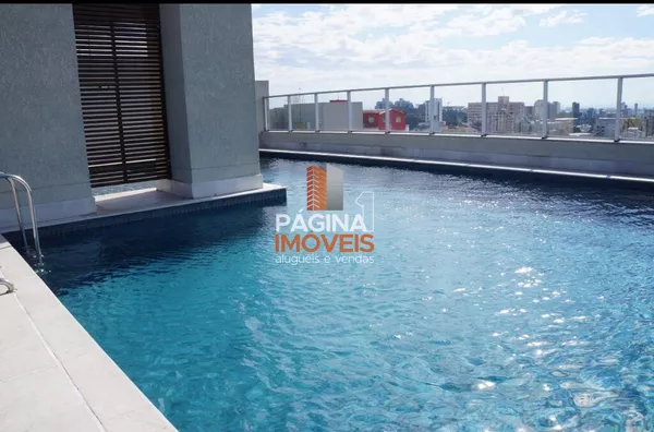 Max Plaza