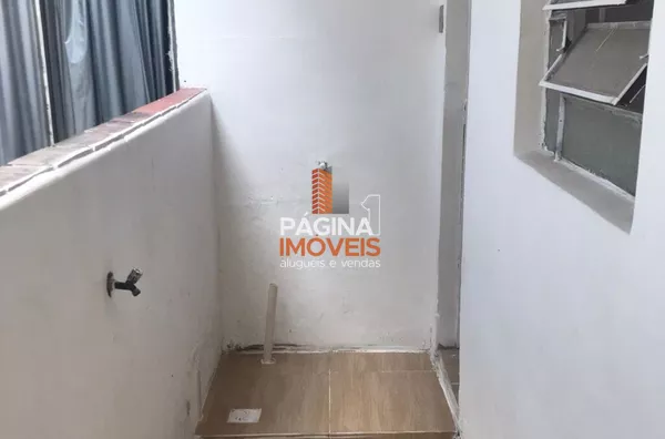 Página 1 Imóveis anuncia excelente apartamento de 2 dormitórios, sendo 01 suíte, no bairro Floresta em Porto Alegre/RS - Foto 12