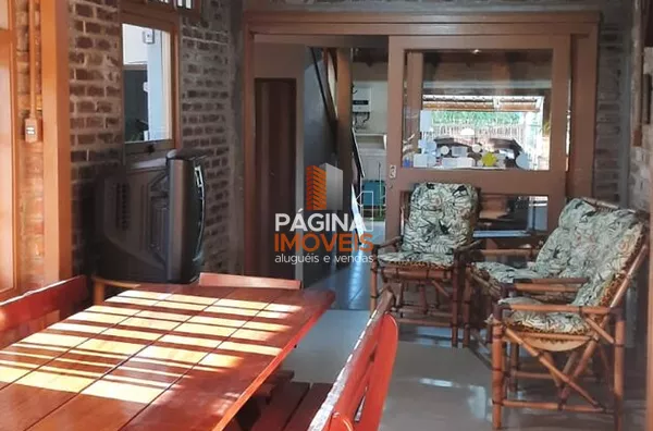 A casa dos sonhos para venda com 3 dormitórios, sendo 2 Suíte, no bairro Igara em Canoas/RS.