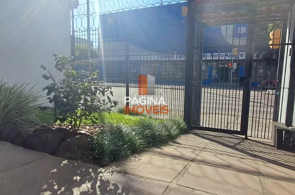 Página 1 Imóveis anuncia "sala comercial" para aluguel no bairro Floresta, Porto Alegre/RS.