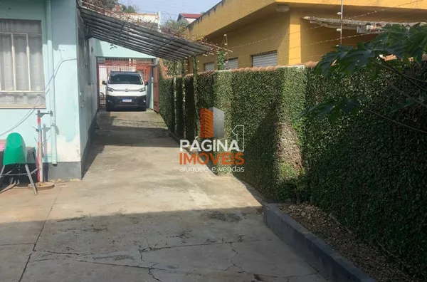 Pátio fundos