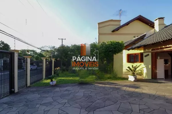 Página 1 Imóveis anuncia para venda Excelente Casa 04 dormitórios, sendo 01 suíte, no bairro São José em Canoas/RS