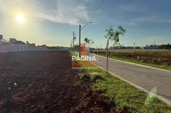 Página 1 Imóveis anuncia "terreno" em localização privilegiada para venda no Cond. The Garden no bairro Marechal Rondon, Canoas - Foto 7