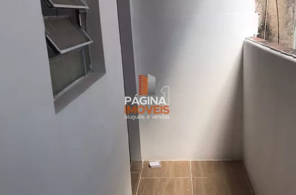 Página 1 Imóveis anuncia excelente apartamento de 2 dormitórios, sendo 01 suíte, no bairro Floresta em Porto Alegre/RS - Foto 13